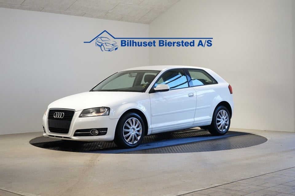 Audi A3 1,6 TDi Ambiente 3d