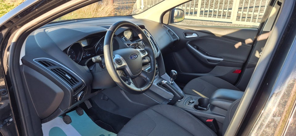 Ford Focus 1,0 SCTi 125 Titanium stc. ECO 5d