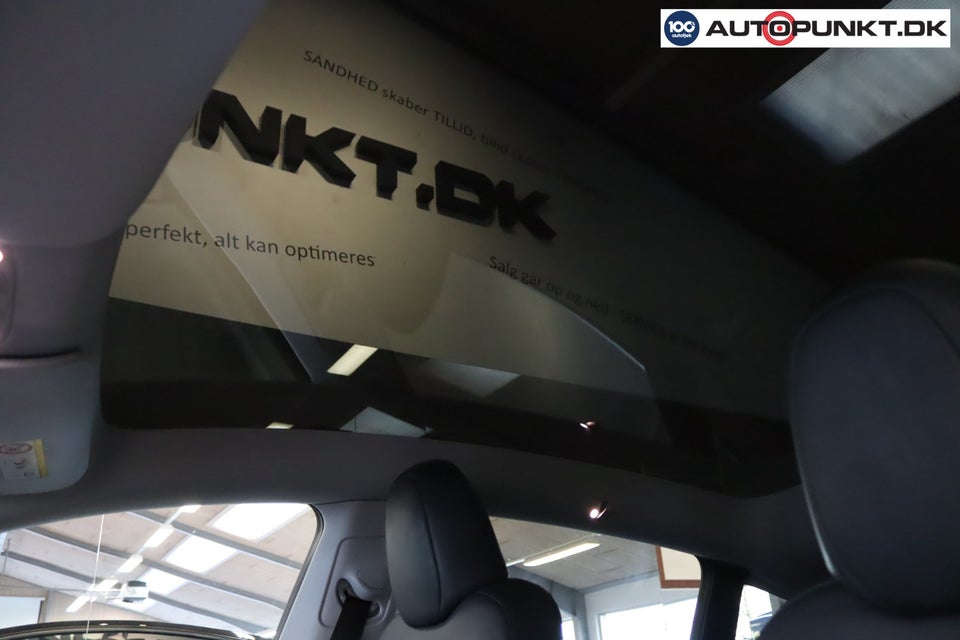 Tesla Model Y Long Range AWD 5d