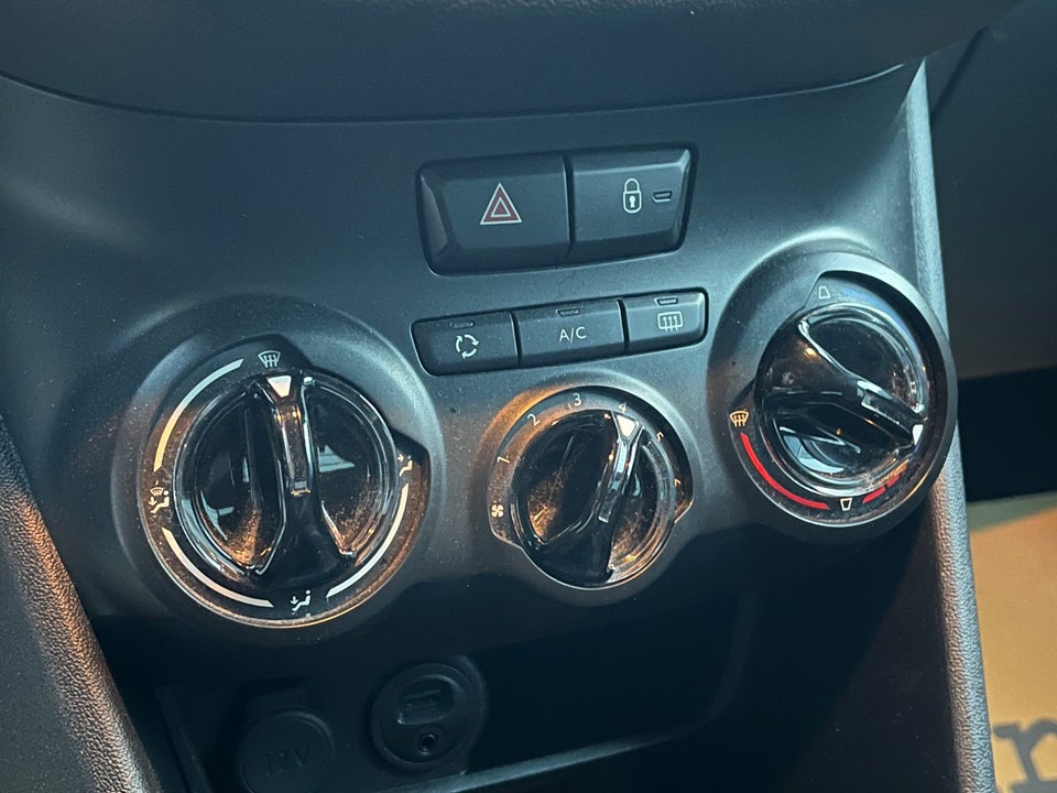 Peugeot 208 1,2 VTi Allure 5d