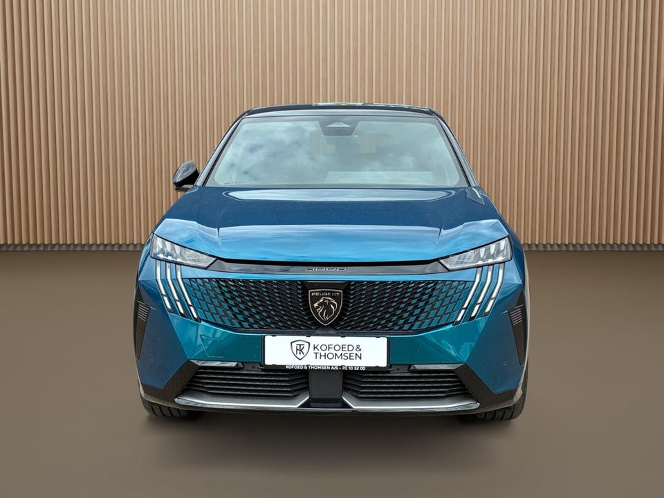 Peugeot e-3008 77 GT 5d