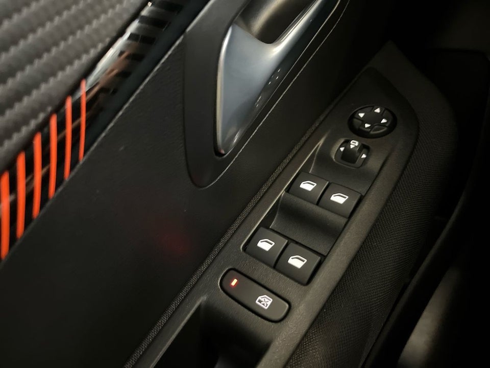 Peugeot e-208 50 Active Pack 5d