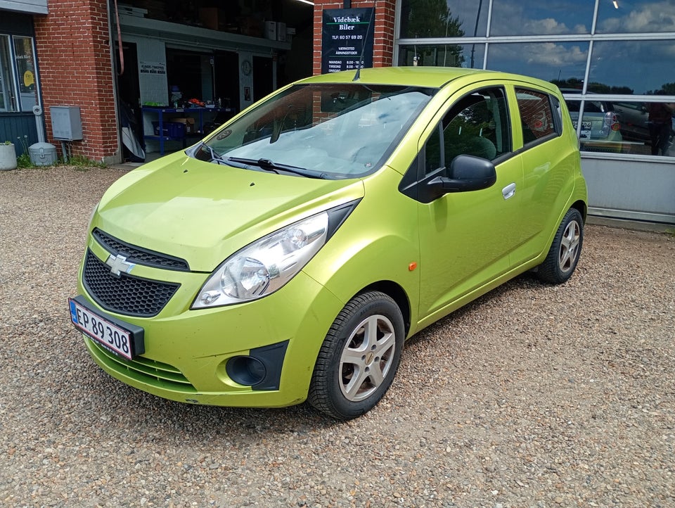 Chevrolet Spark 1,0 LS 5d