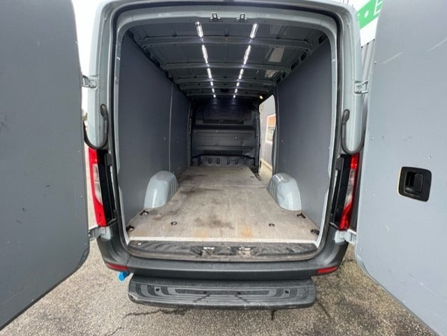 Mercedes Sprinter 316 2,2 CDi A2 Kassevogn RWD