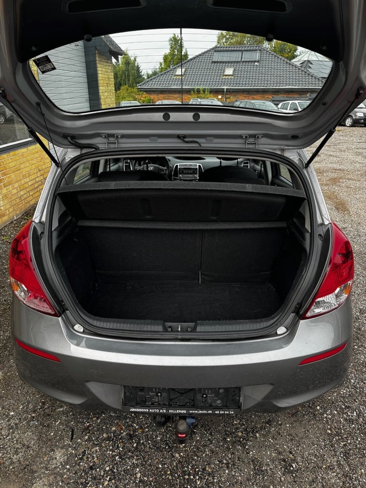 Hyundai i20 1,25 Comfort 5d