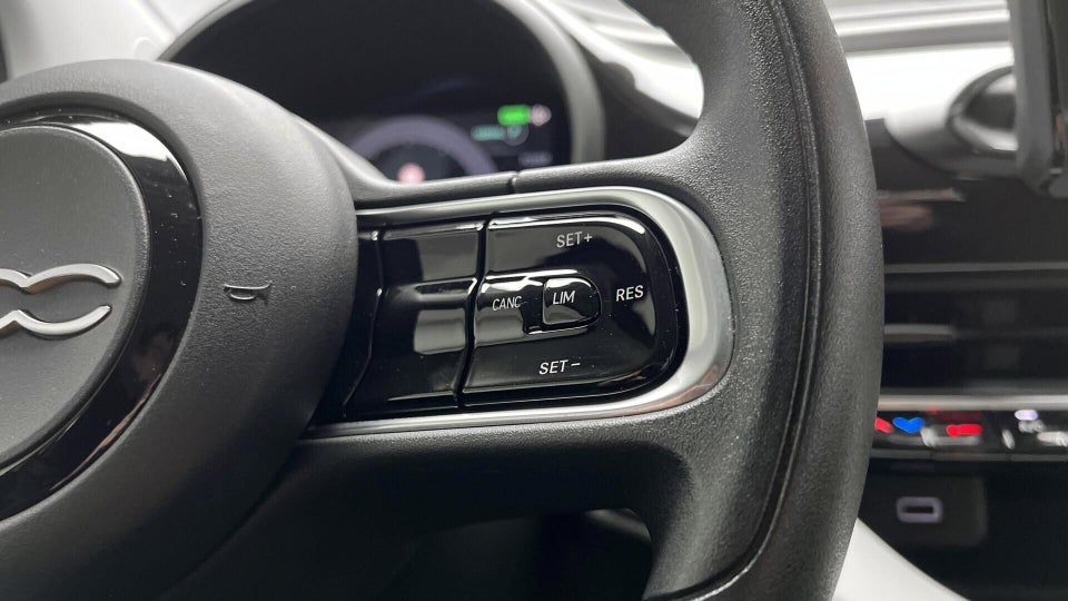 Fiat 500e 24 Action 3d