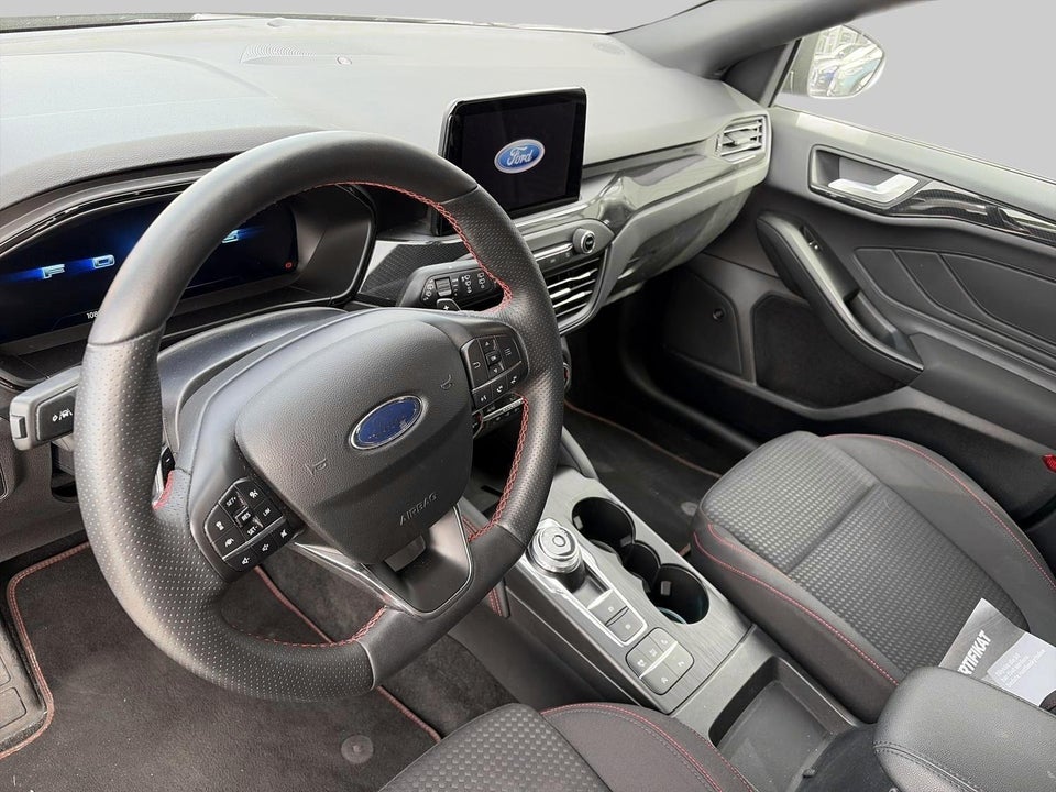 Ford Focus 1,5 EcoBoost ST-Line stc. aut. 5d