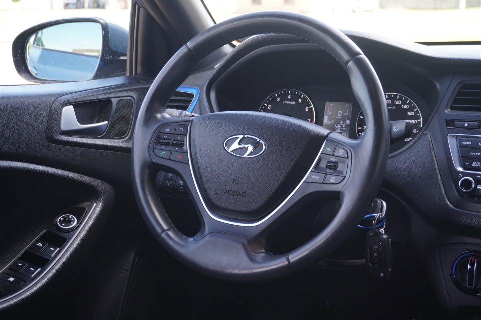 Hyundai i20 1,25 GO EM 5d