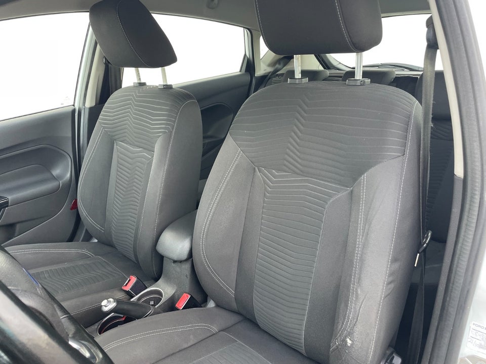 Ford Fiesta 1,0 SCTi 100 Titanium 5d