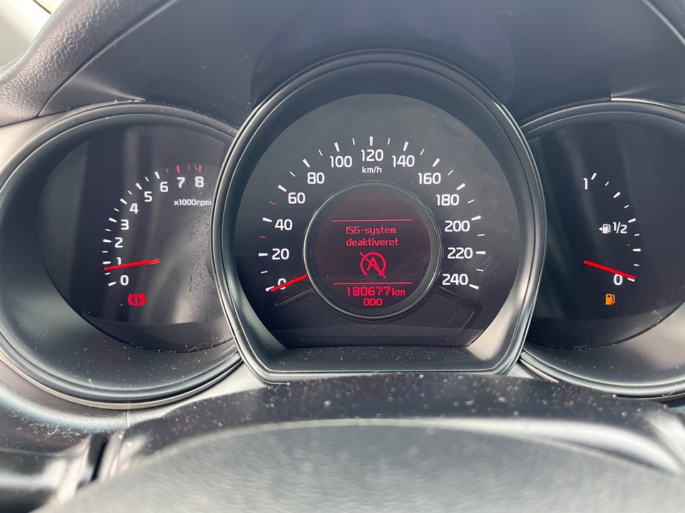 Kia Ceed 1,4 CVVT Family+ SW 5d