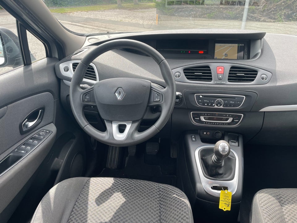 Renault Grand Scenic III 1,6 dCi 130 Dynamique 7prs 5d