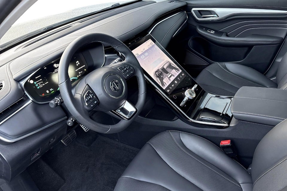 MG Marvel R Performance 5d