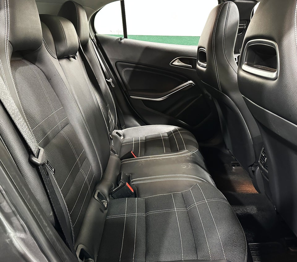 Mercedes GLA250 2,0 aut. 5d