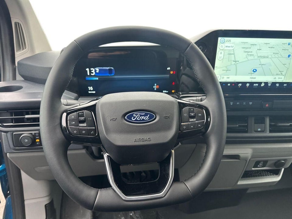 Ford E-Transit Custom 340L 64 Sport