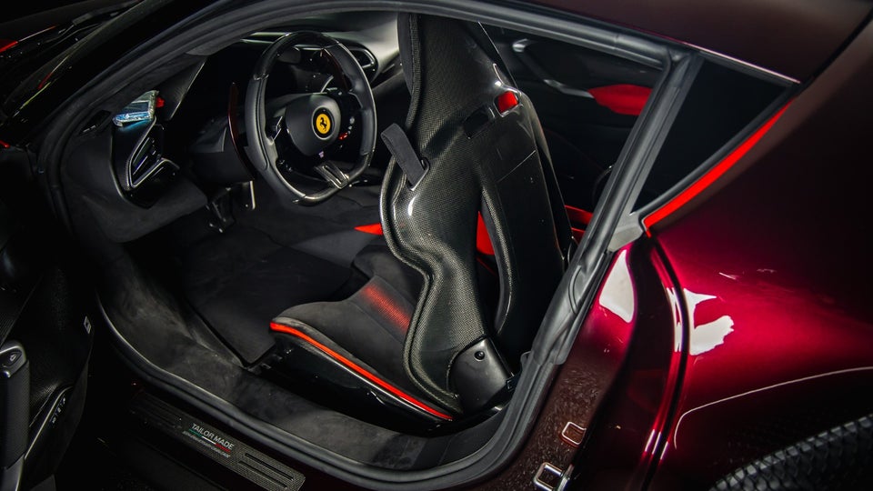 Ferrari 296 GTB 2,9 DCT 2d