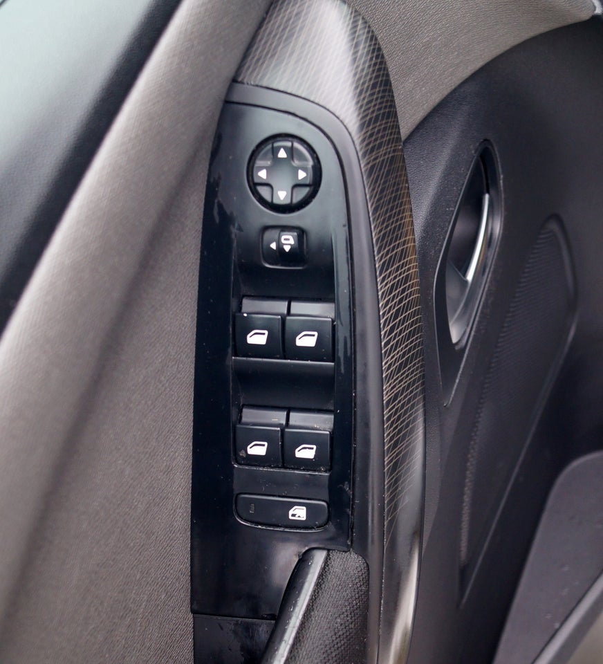 Citroën Grand C4 Picasso 1,6 BlueHDi 120 Intensive EAT6 7prs 5d