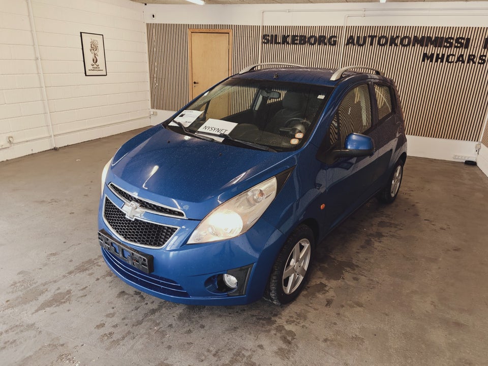 Chevrolet Spark 1,0 LE 5d