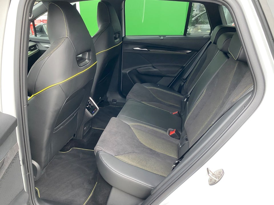 Skoda Enyaq iV RS 5d