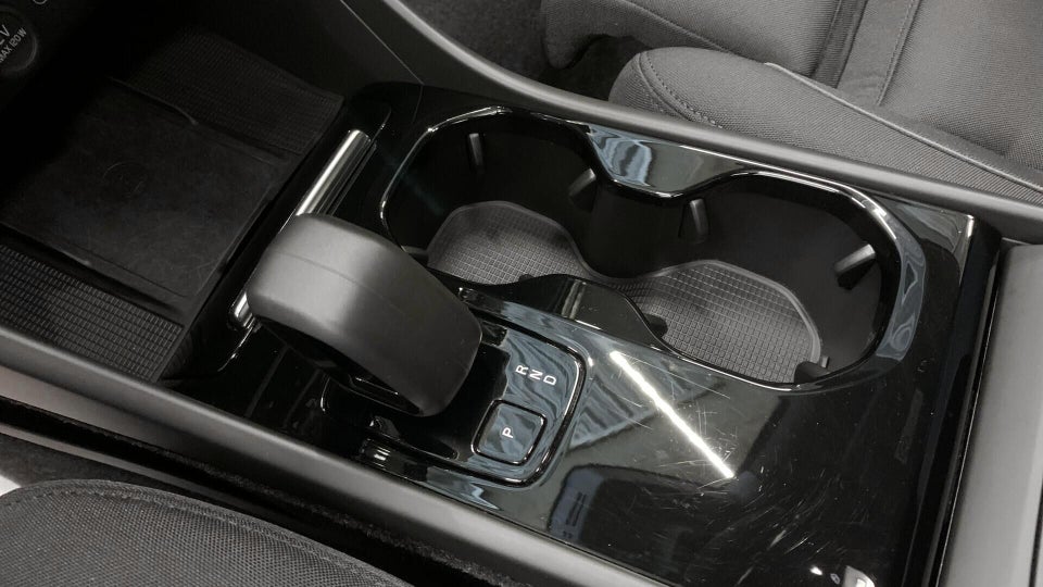 Volvo XC40 P6 ReCharge Core 5d