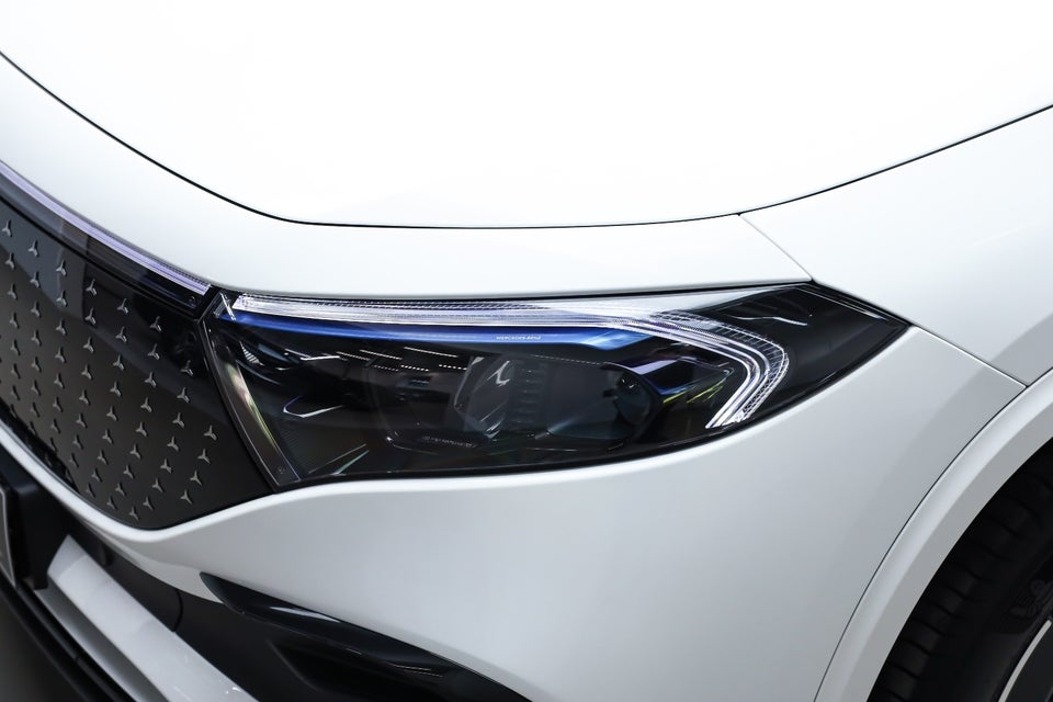 Mercedes EQA250+ AMG Premium 5d