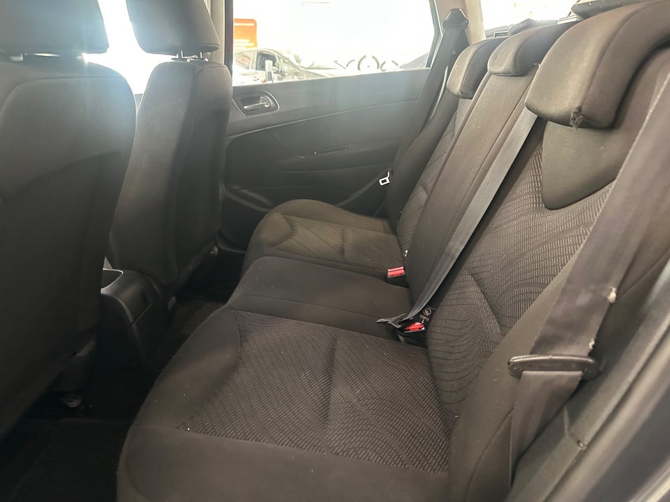 Peugeot 308 1,6 VTi 120 Access stc. 5d