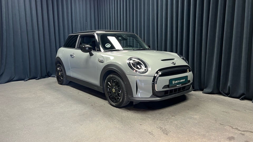 MINI Cooper SE Classic Trim 3d