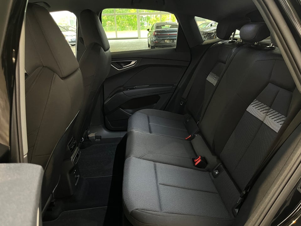 Audi Q4 e-tron 50 Attitude Sportback quattro 5d