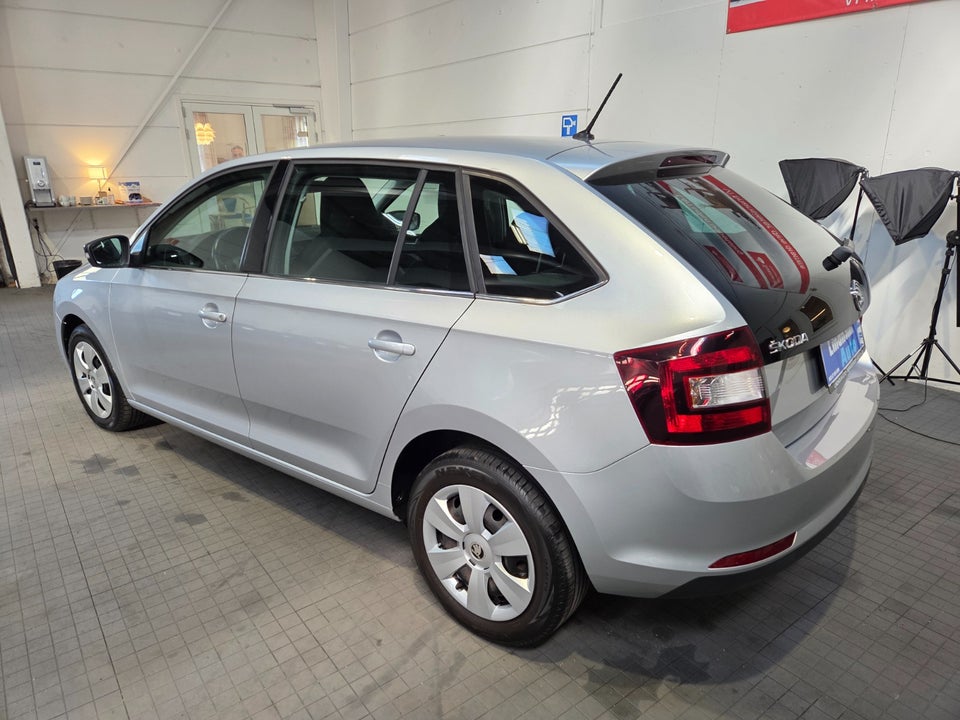 Skoda Rapid 1,0 TSi 95 Ambition Spaceback 5d