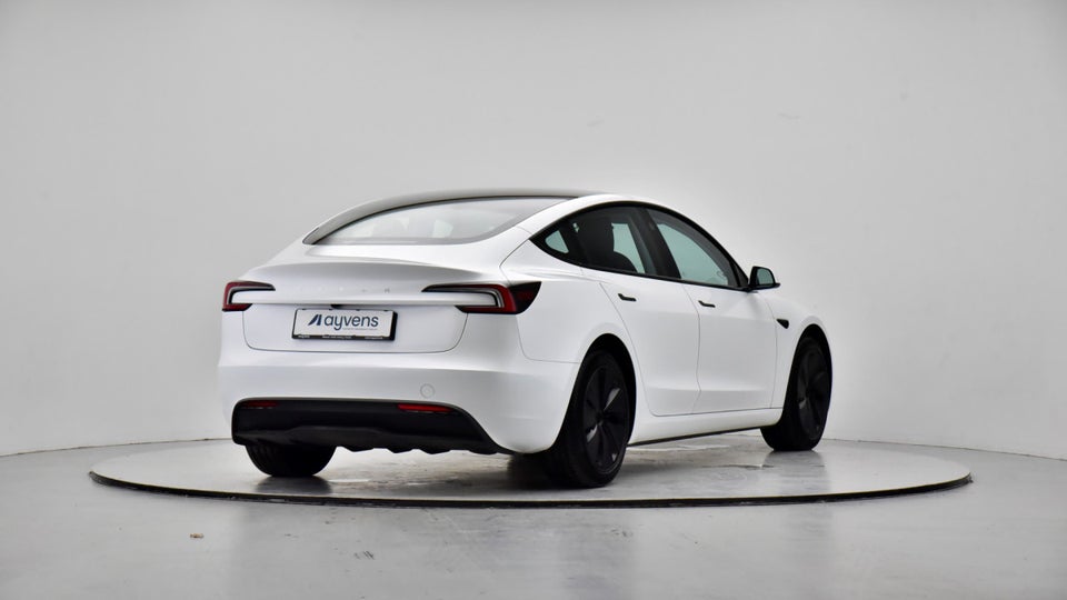 Tesla Model 3 RWD 4d