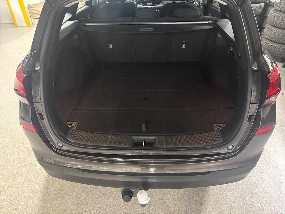 Hyundai i30 1,0 T-GDi Life Komfort stc. 5d