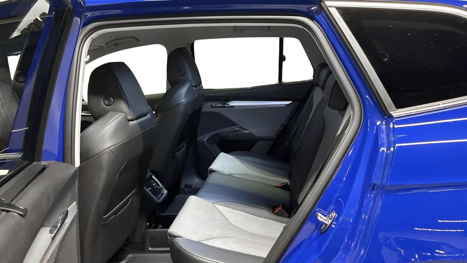 Skoda Enyaq 80 iV Premium 5d