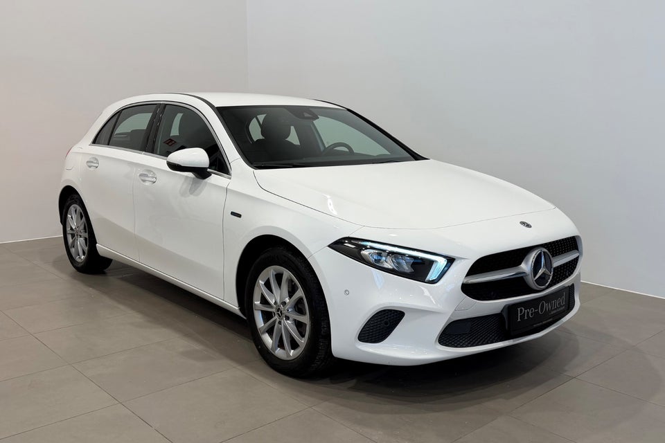 Mercedes A250 e 1,3 Progressive aut. 4d