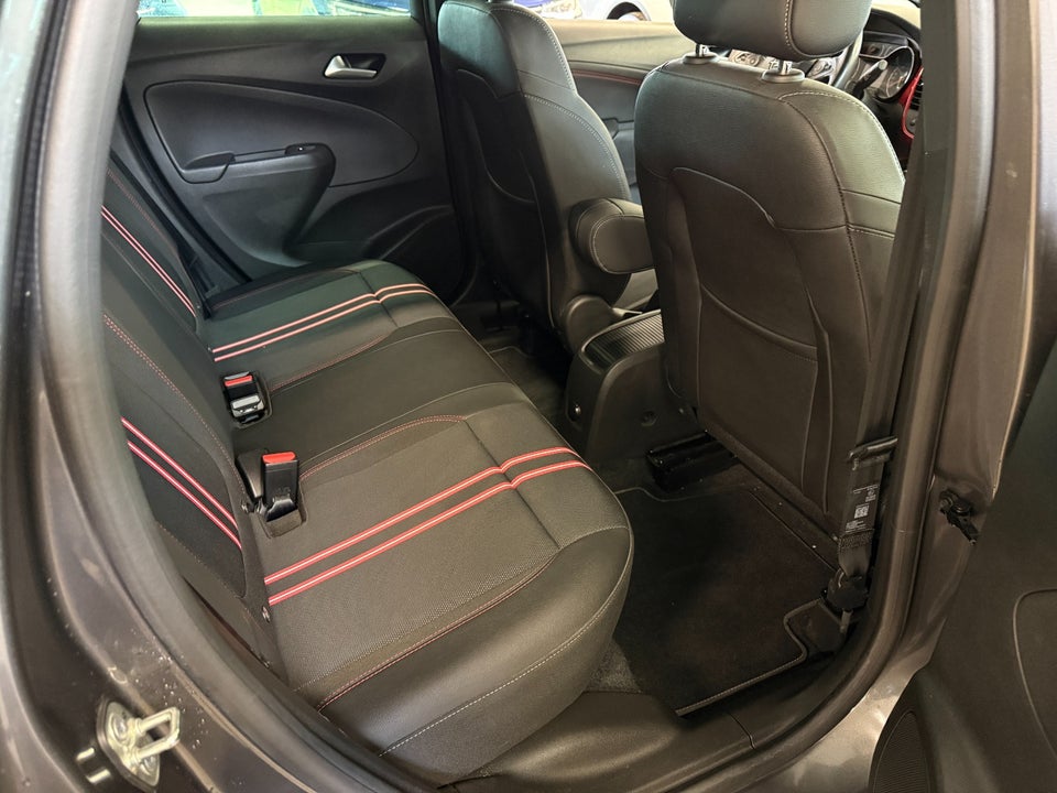 Opel Crossland 1,2 T 110 GS Line 5d