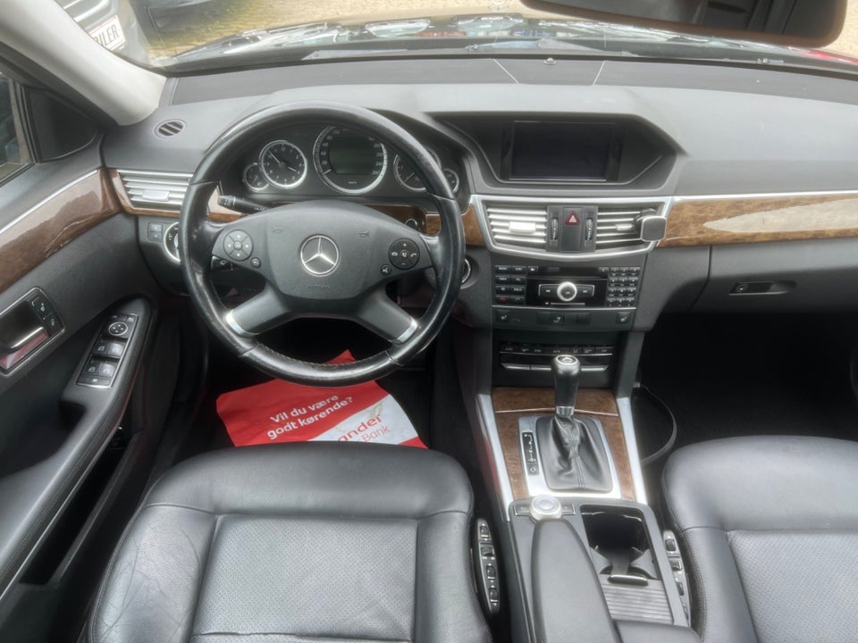 Mercedes E200 2,2 CDi Elegance stc. aut. BE 5d