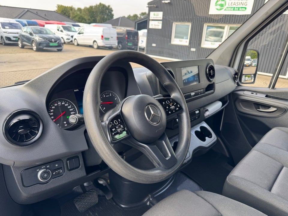 Mercedes Sprinter 317 2,0 CDi A3 Kassevogn aut. RWD