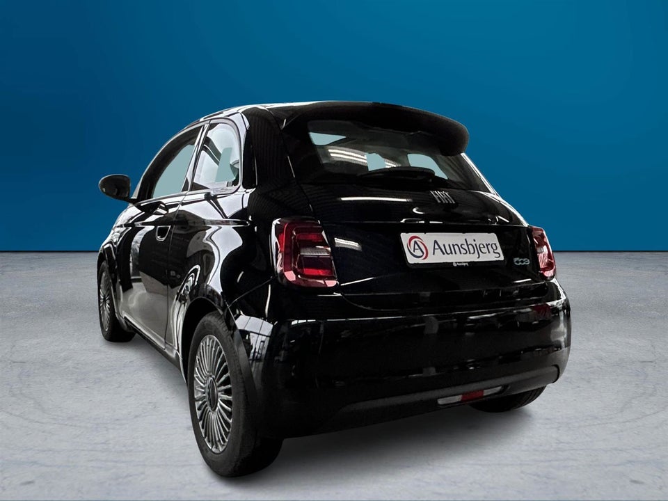 Fiat 500e 42 Icon Sky 3d