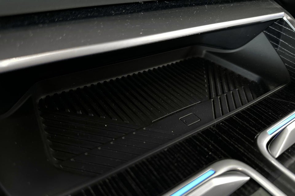 BMW i7 eDrive50 M-Sport 4d