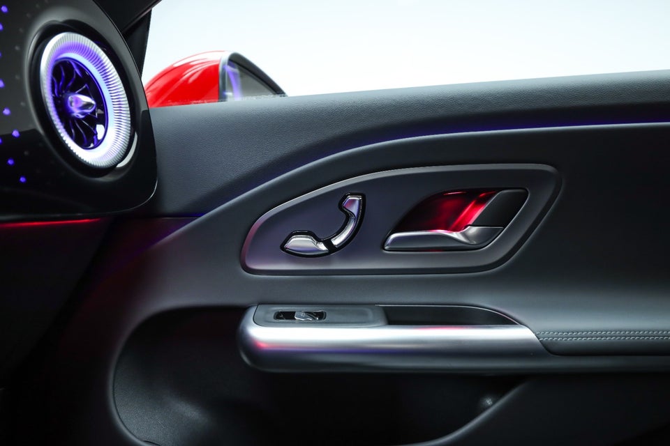 Mercedes CLA250+ EQ Progressive 4d