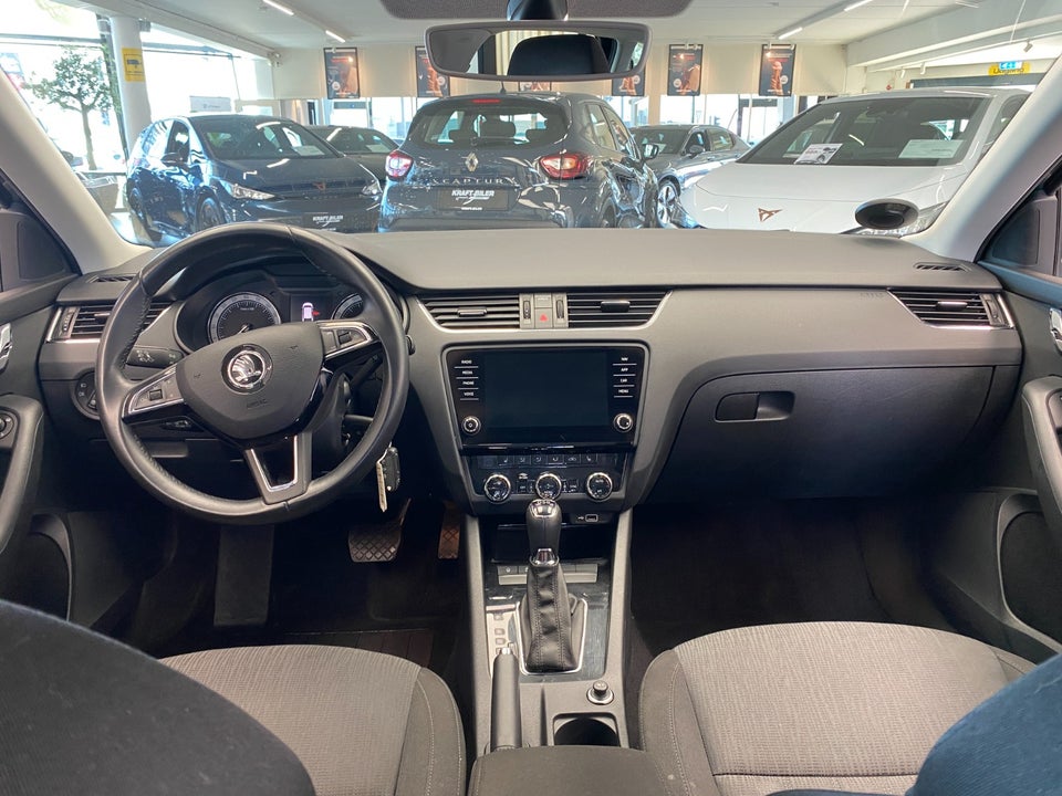 Skoda Octavia 2,0 TDi 150 Business Line+ Celebration Combi DSG 5d