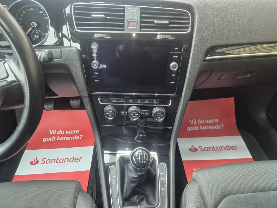 VW Golf VII 2,0 TDi 150 Highline Variant 5d