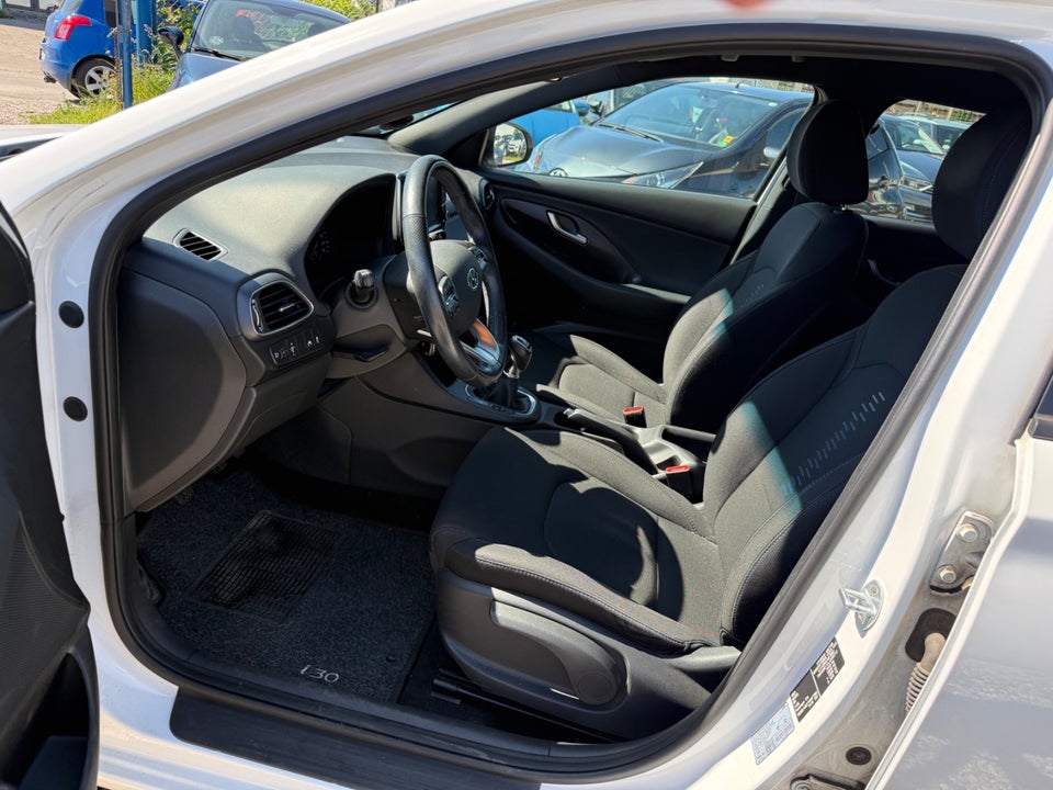 Hyundai i30 1,0 T-GDi Go! stc. 5d