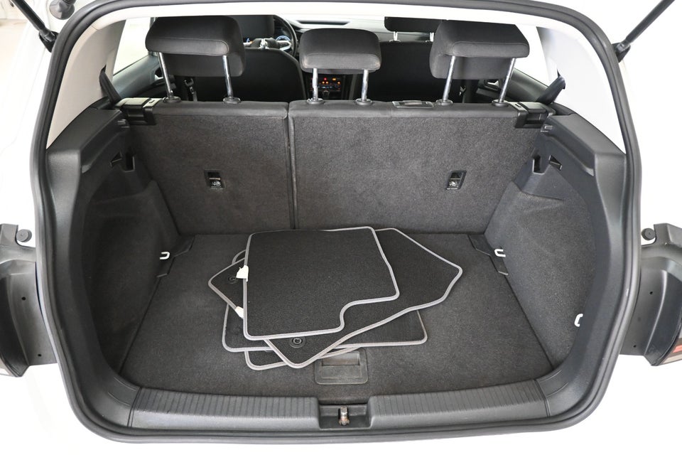 VW T-Cross 1,0 TSi 115 Life DSG 5d
