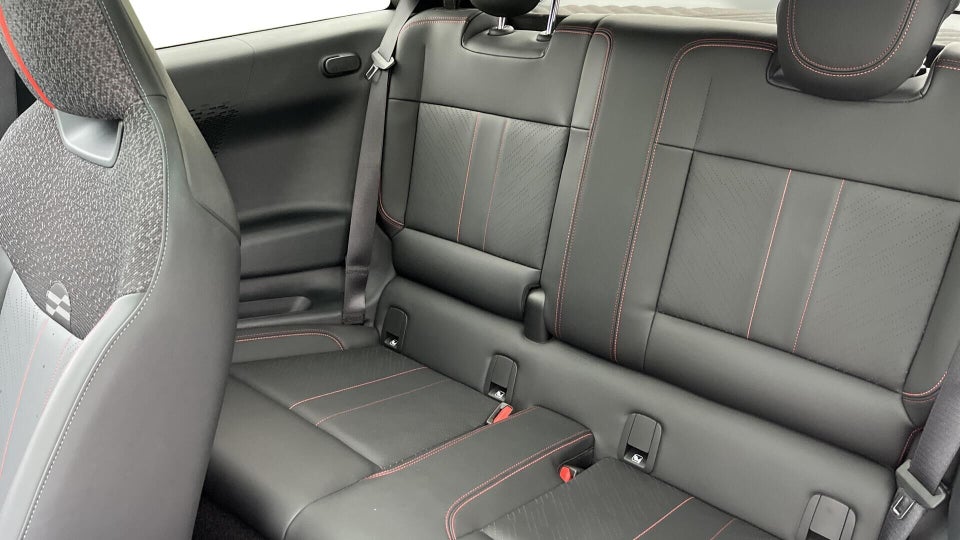MINI Cooper E JCW Trim M 3d