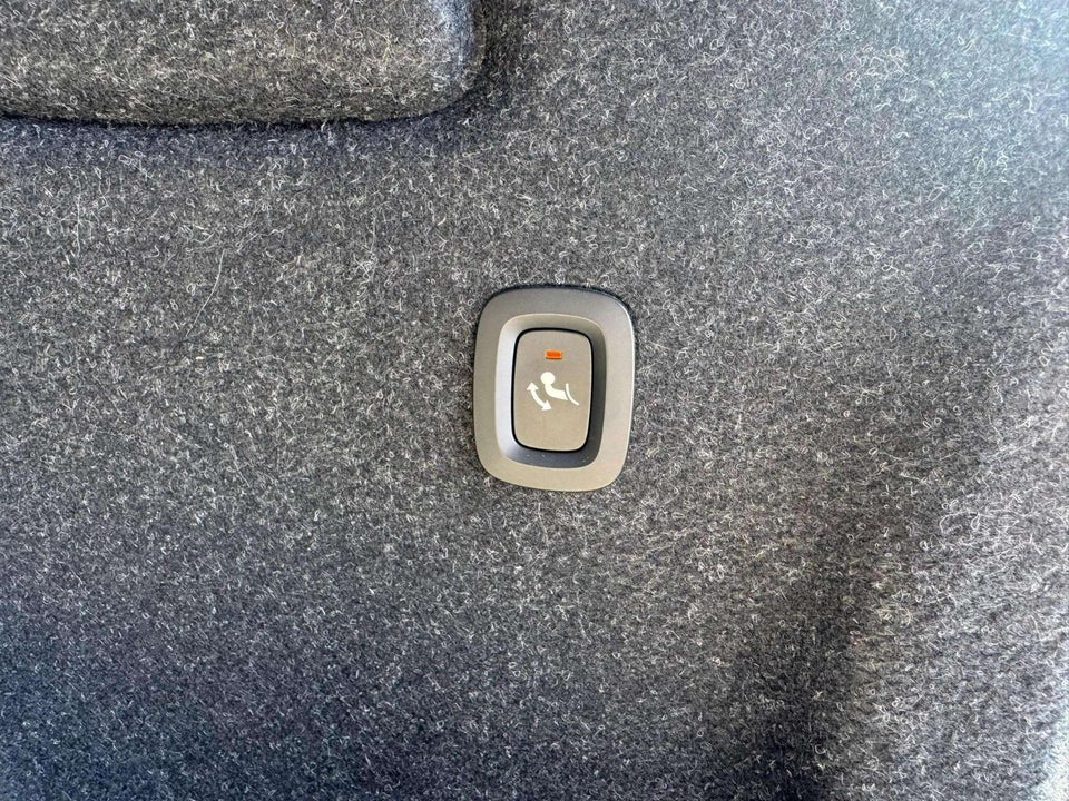 Volvo XC40 P6 ReCharge Plus 5d