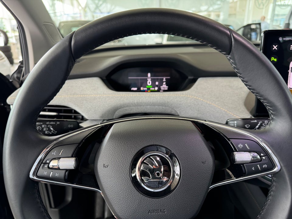 Skoda Enyaq 60 iV Lounge 5d