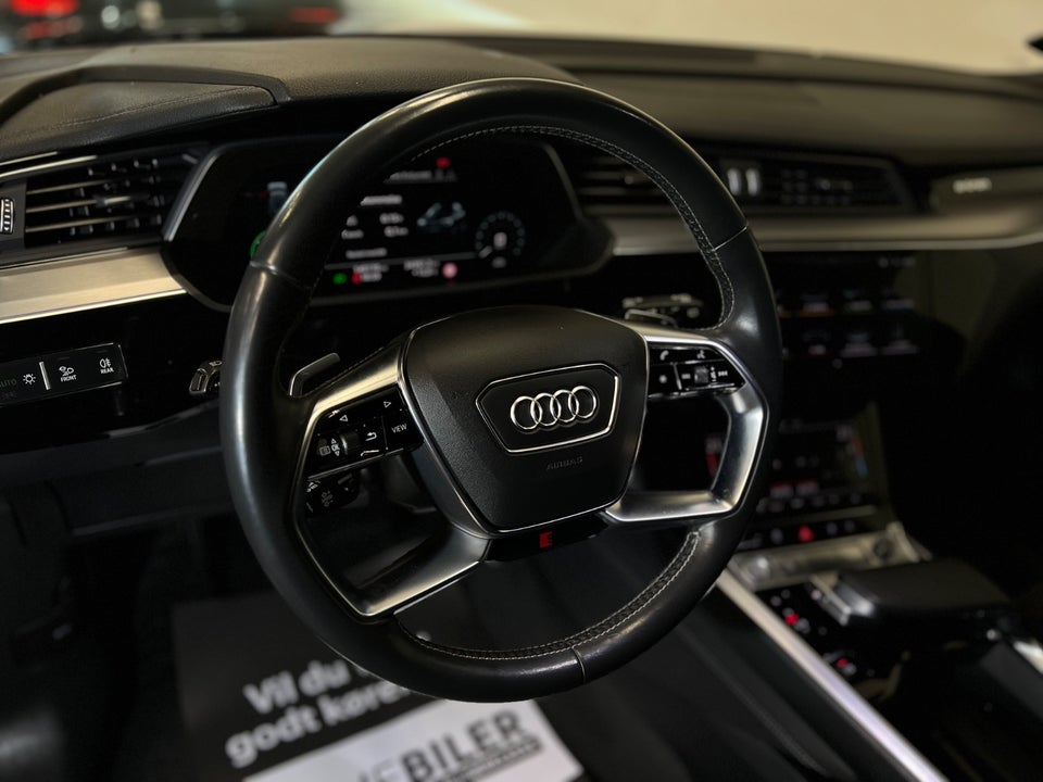 Audi e-tron 55 S-line quattro 5d