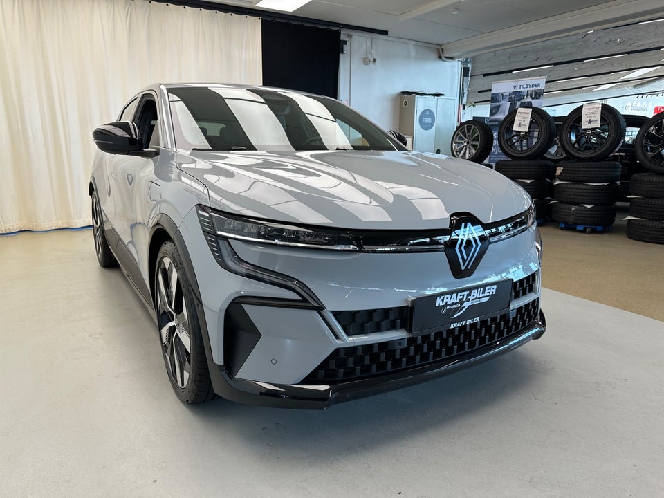 Renault Megane E-Tech 60 Techno 5d