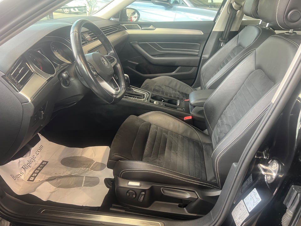 VW Passat 1,5 TSi 150 Elegance+ Variant DSG 5d