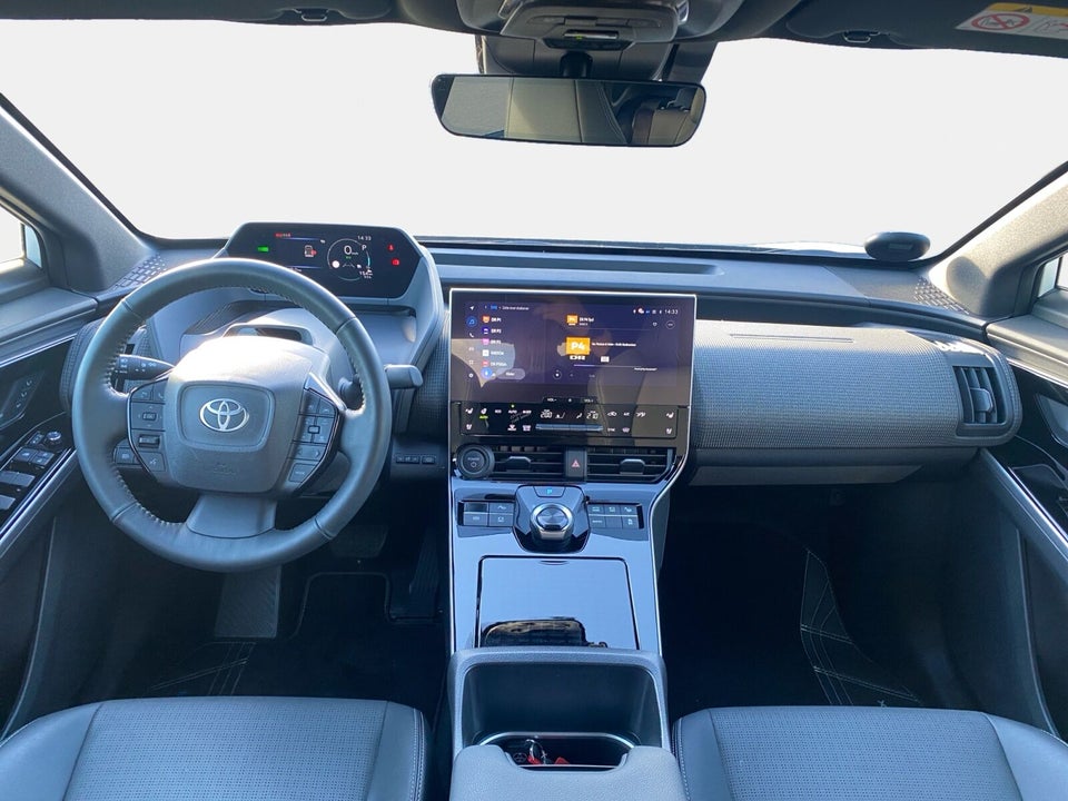 Toyota bZ4X Executive 5d