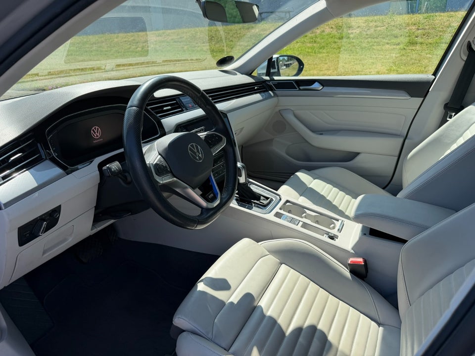 VW Passat 1,4 GTE Variant DSG 5d